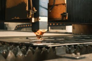 Home Close-up of a laser cutter operating in an industrial setting in Ankara, Türkiye.